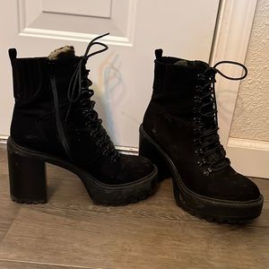 Steve Madden platform combat boots size 10